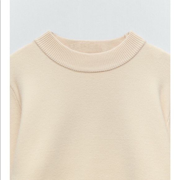 Zara Balloon Sleeve Sweater - Picture 6 of 7